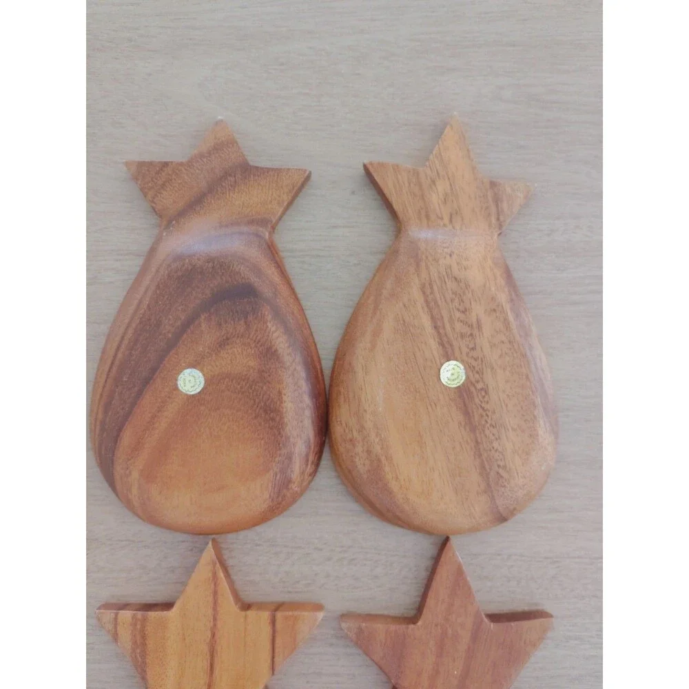 Set Of 4 Vintage Pineapple Shaped Wooden Serving Bowls Hand Carved Monkey Pod